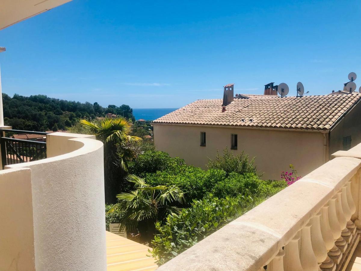 Mon Appart Avec Terrasse Et Piscine Rocabruna Exterior foto