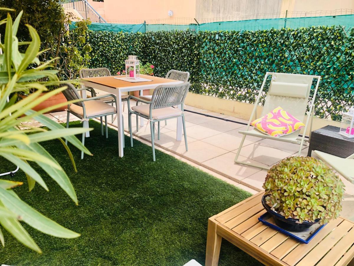 Mon Appart Avec Terrasse Et Piscine Rocabruna Exterior foto